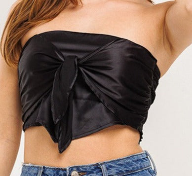Simple crop with tie bow