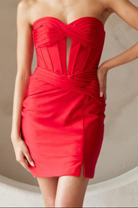 Strapless twisted sweetheart with vertical sheer panel and removable spaghetti strap