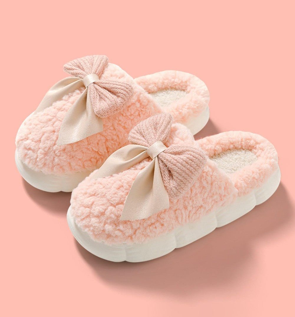 Bowknot applique fuzzy slippers