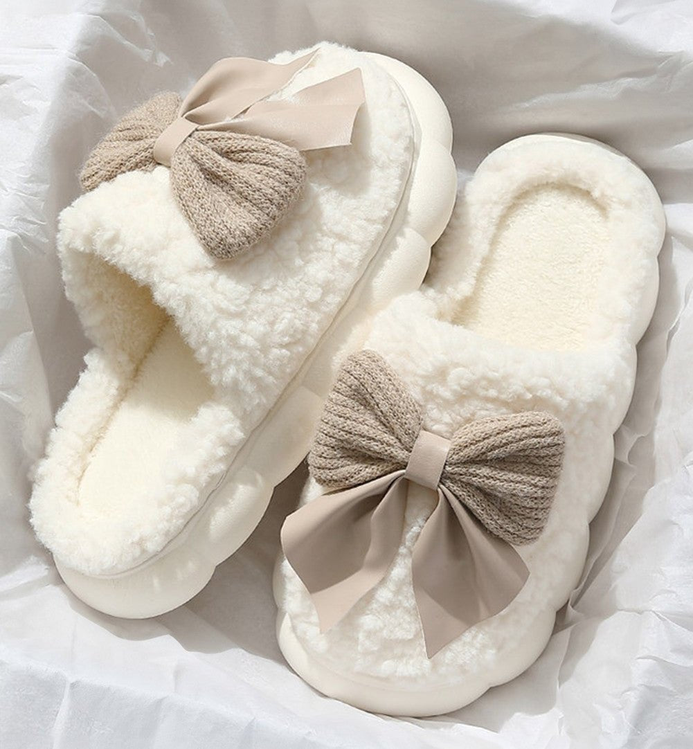 Bowknot applique fuzzy slippers