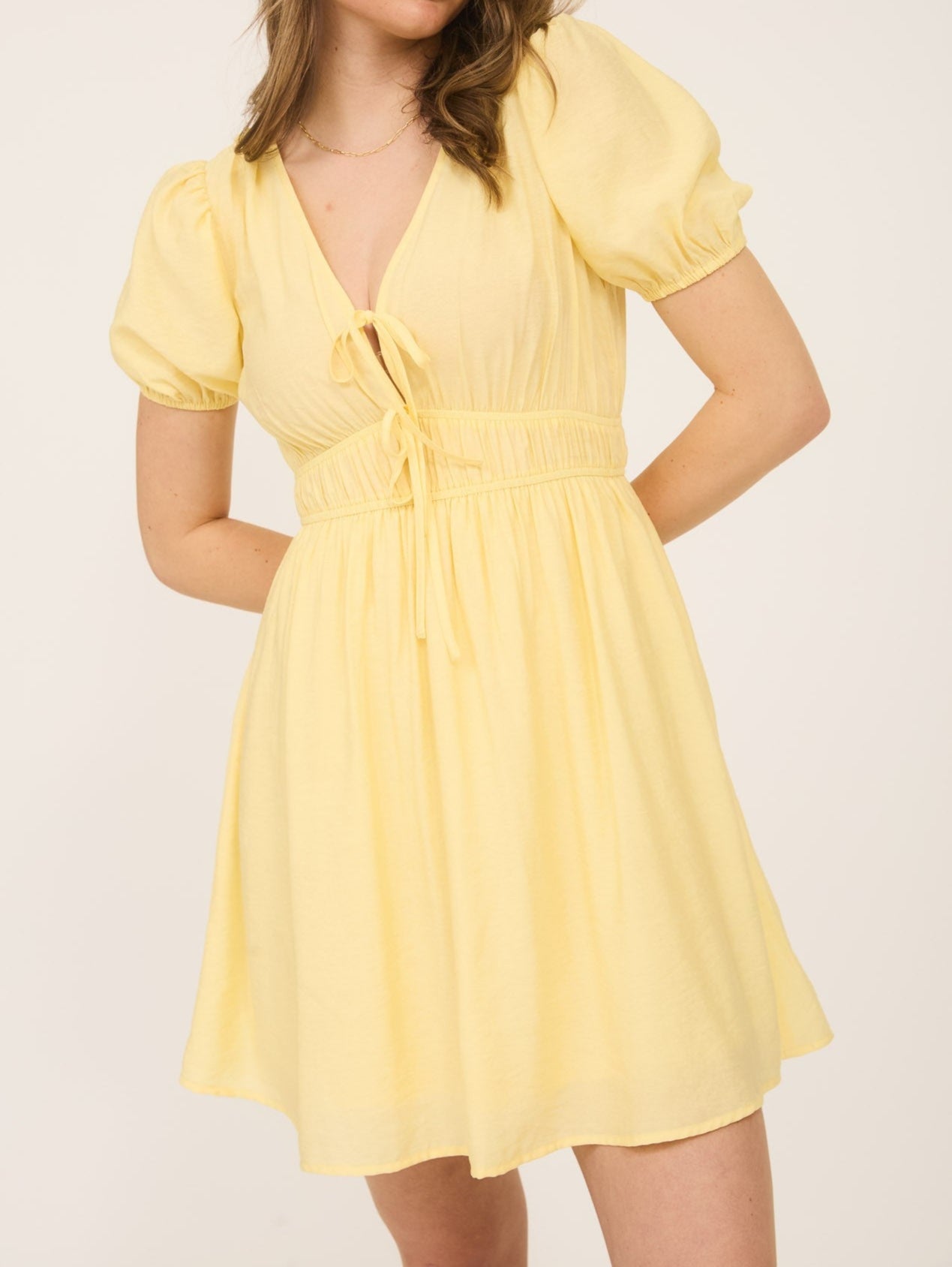 V front tie puff sleeve mini