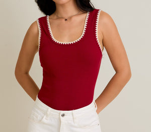 Sleeveless edge embroidery bodysuit