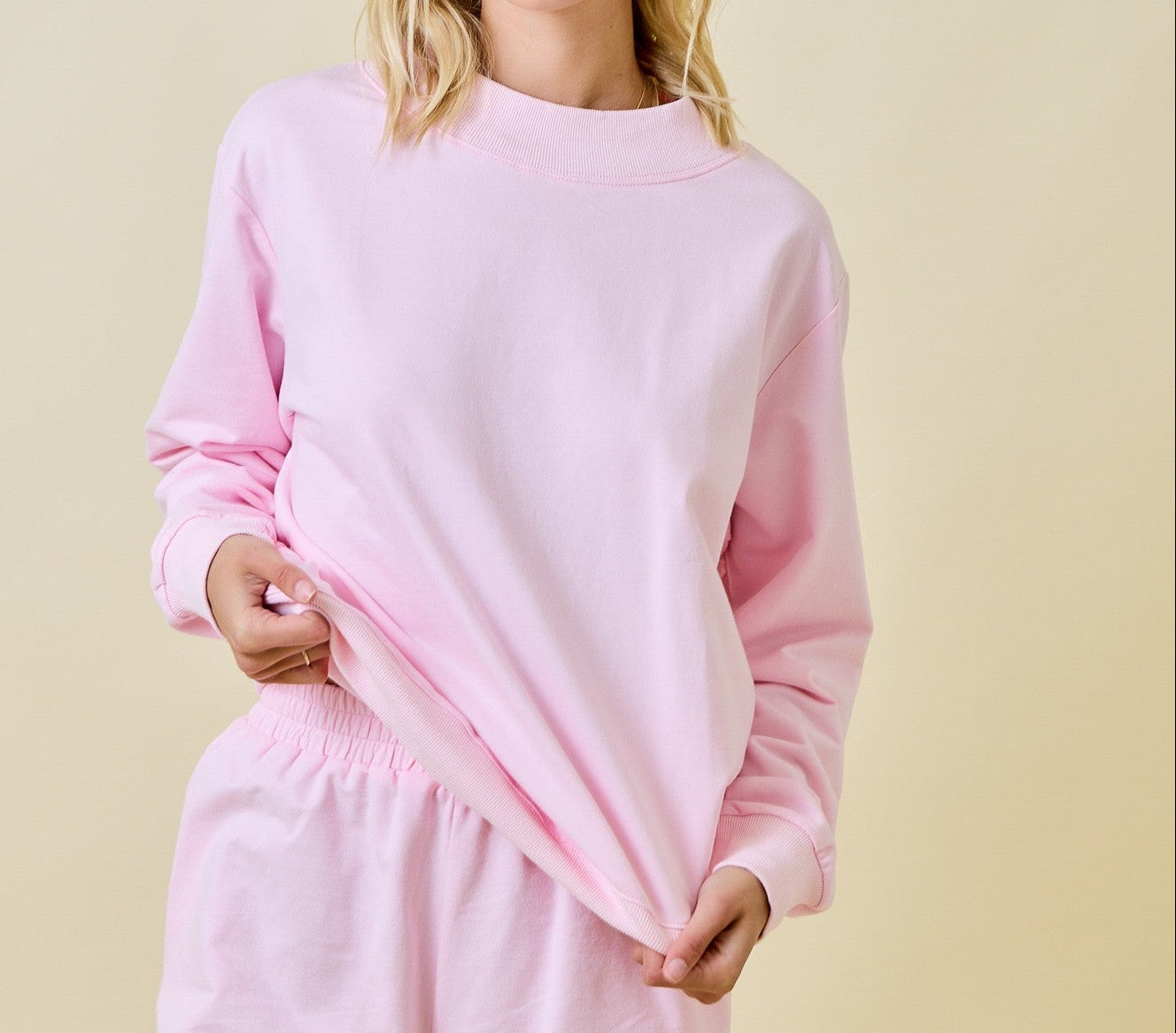 Mock neck plain sweatshirt