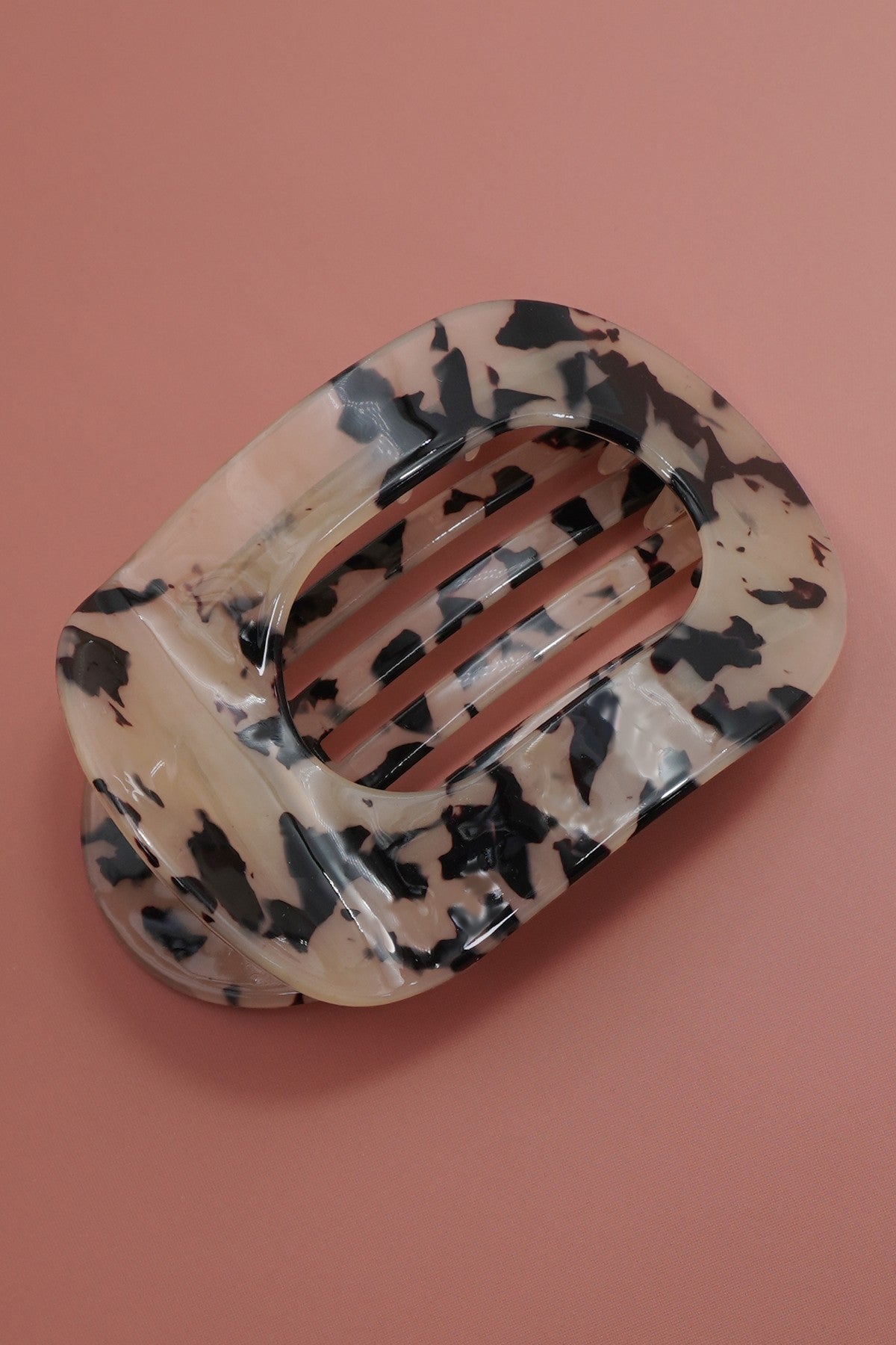 Tortoise color lay flat claw clips