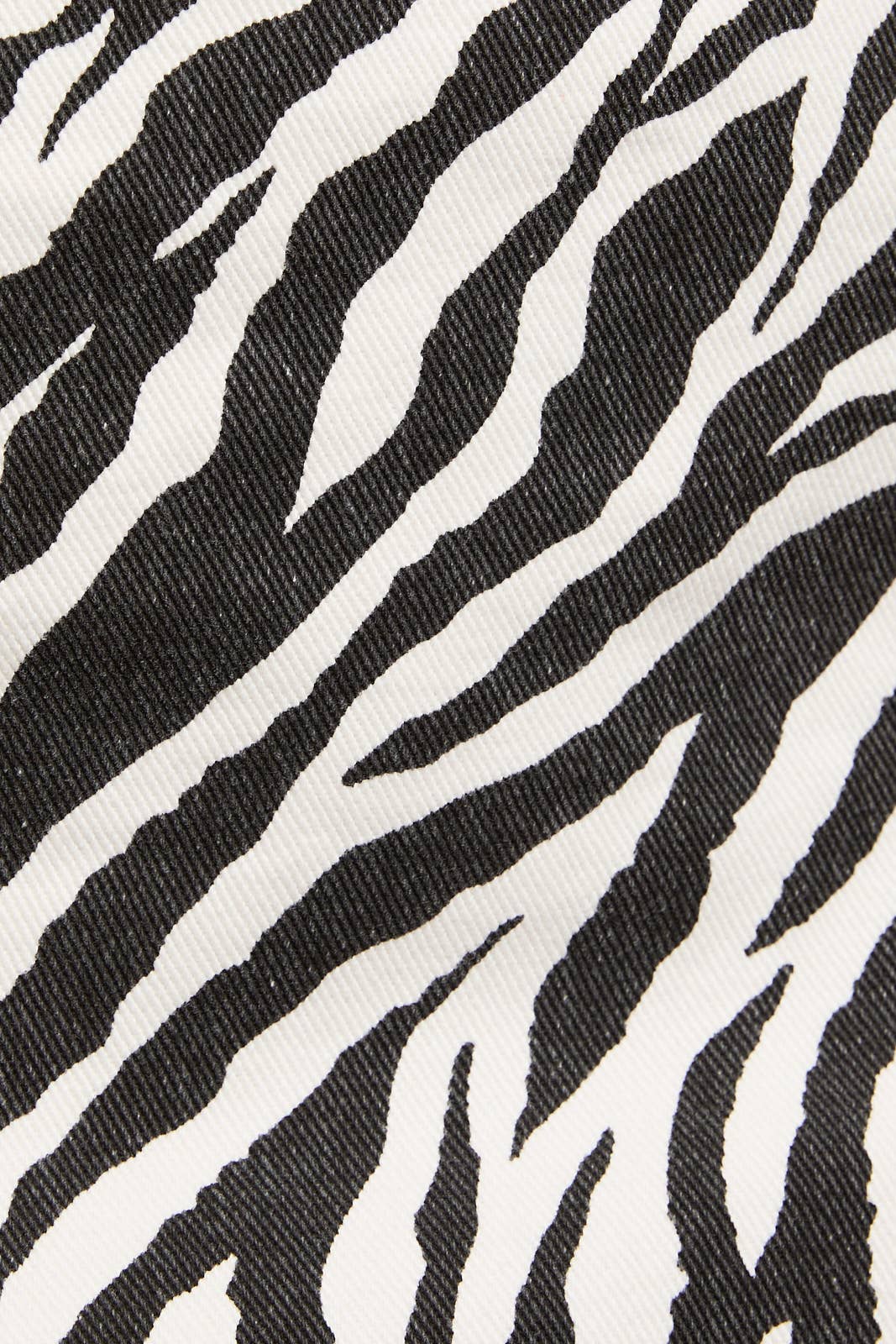 BELT DETAIL LOW WAIST ZEBRA MINI SKIRT