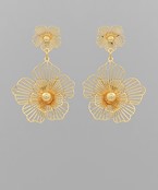 2 flower filigree dangle earrings