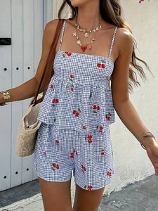 Cheery and checkered set