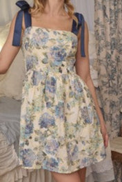 Tie strap eyelet lace floral fitted waist