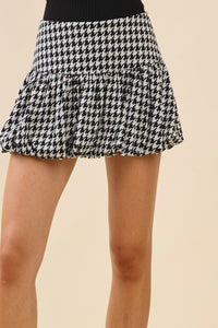 Houndstooth bubble hem skirt