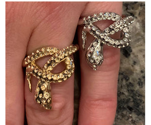 Tangled snake rings