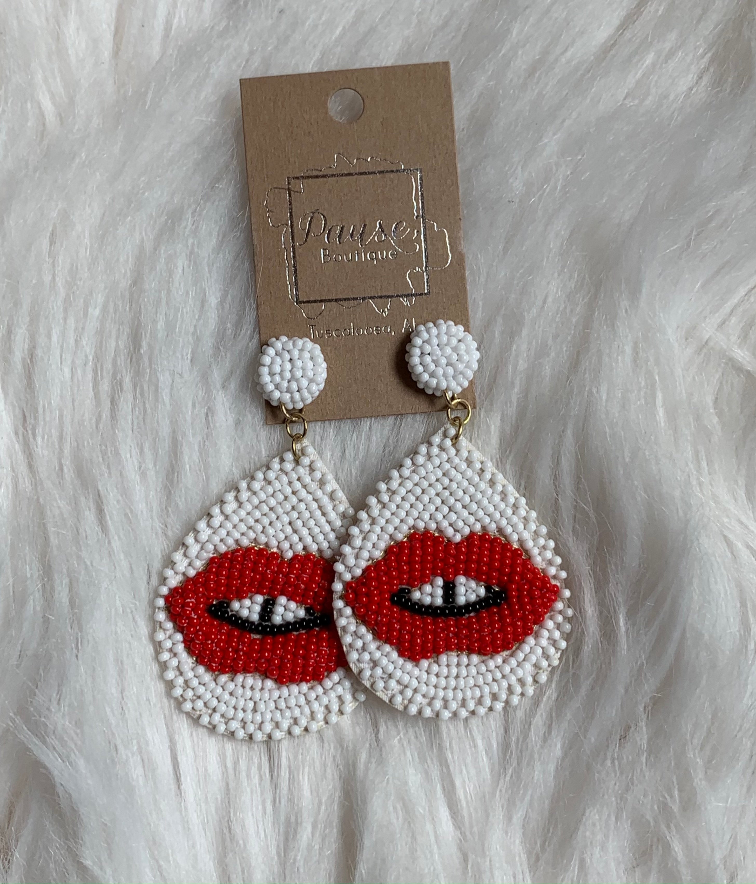 beaded back lips