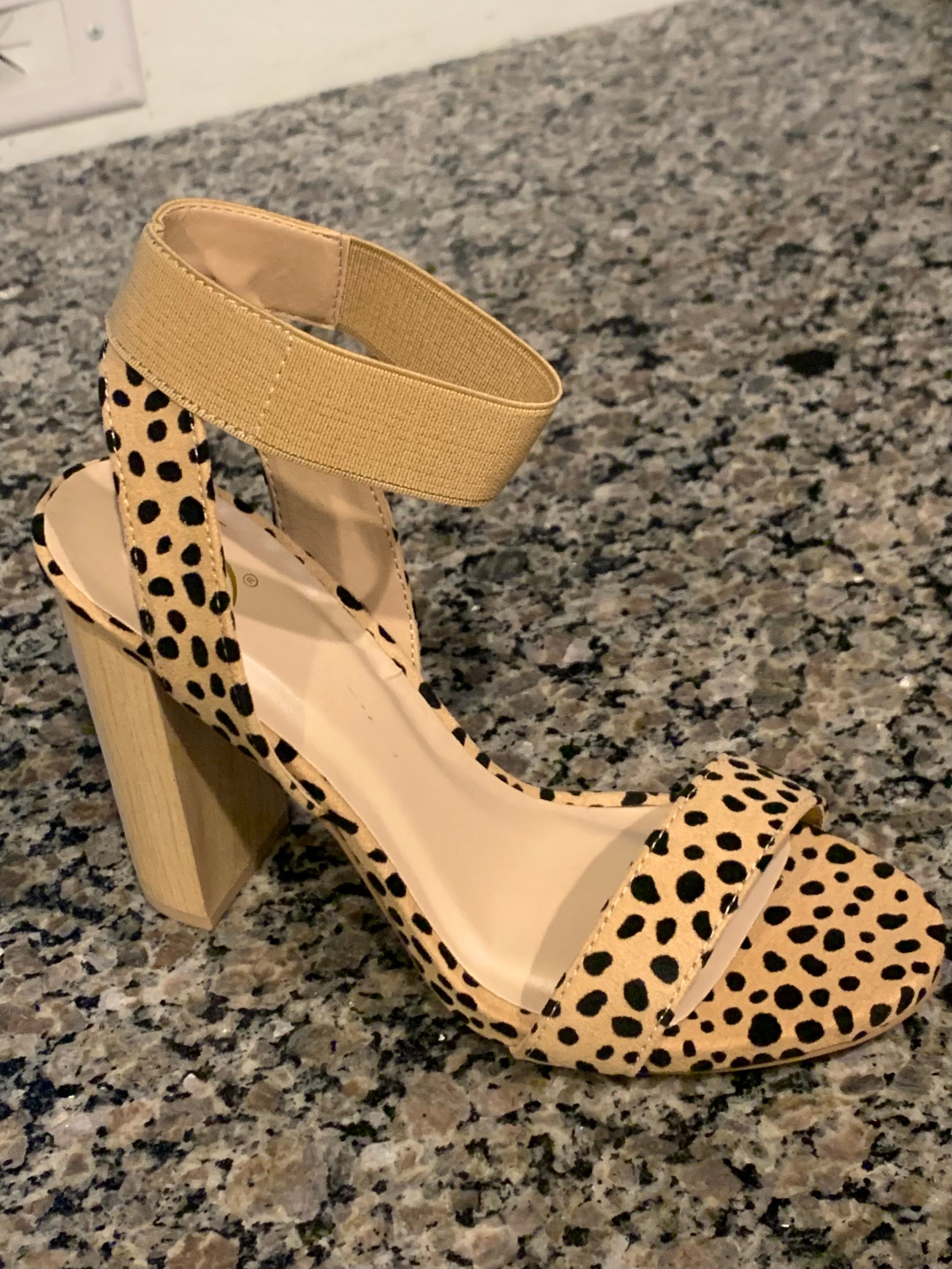 Cheetah elastic strap heel