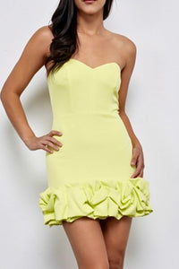 sweetheart neck strapless with mini ruffle bottom