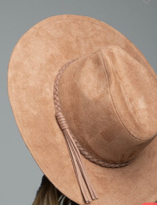 Suede wide brim hat w/tassel