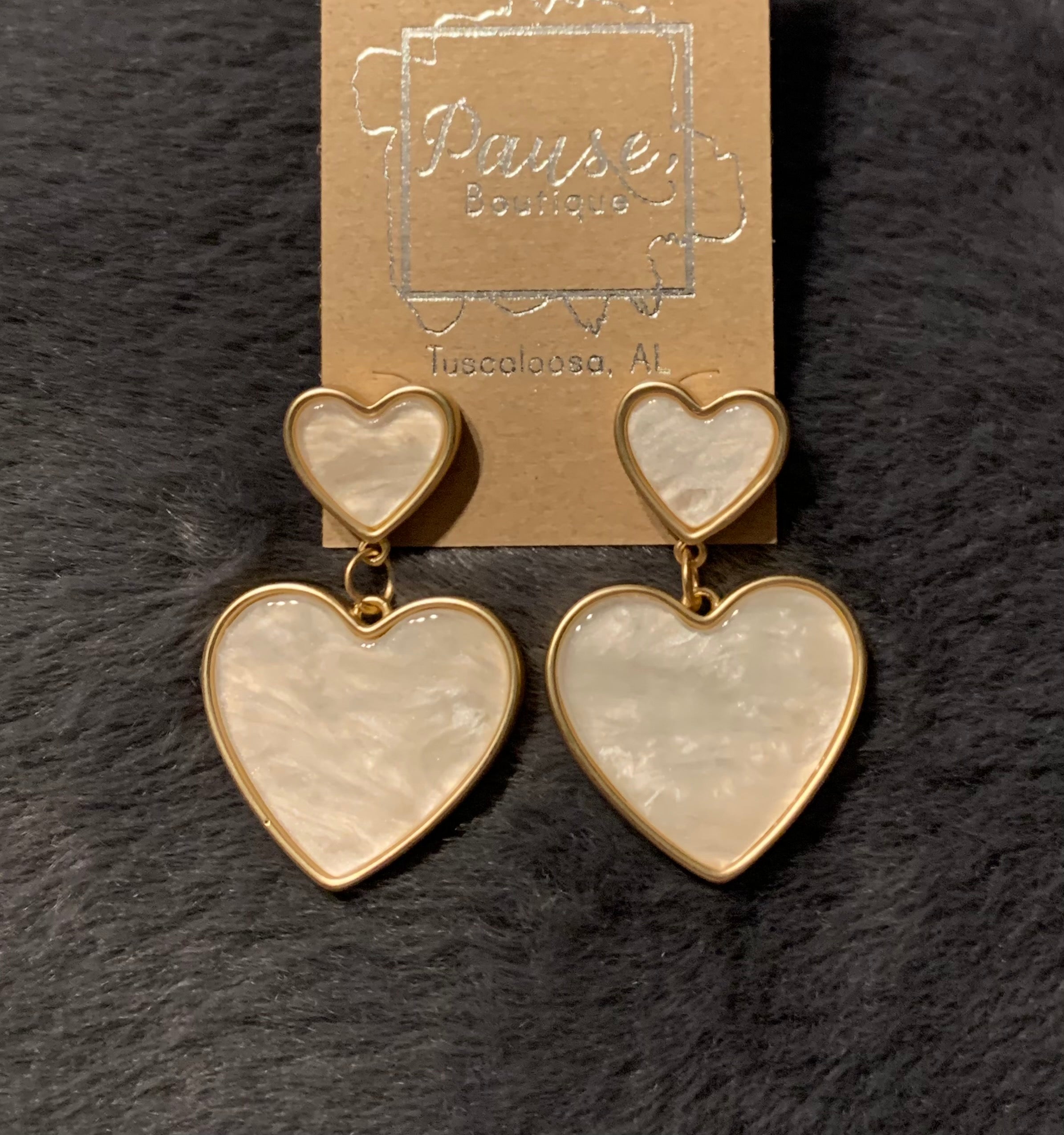 White shell double hearts