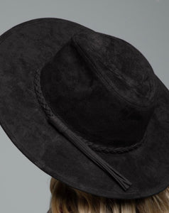 Suede wide brim hat w/tassel